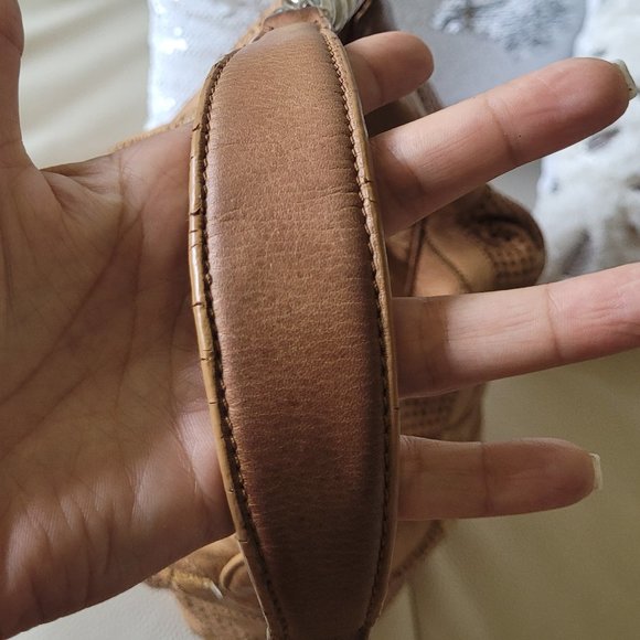 b. makowsky~Soft Leather~ Extra Large Handbag  17 X 15.5 - Picture 15 of 16